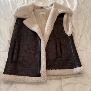 OFFLINE by Aerie Sherpa Lined Faux Leather Moto Vest Brown Like New